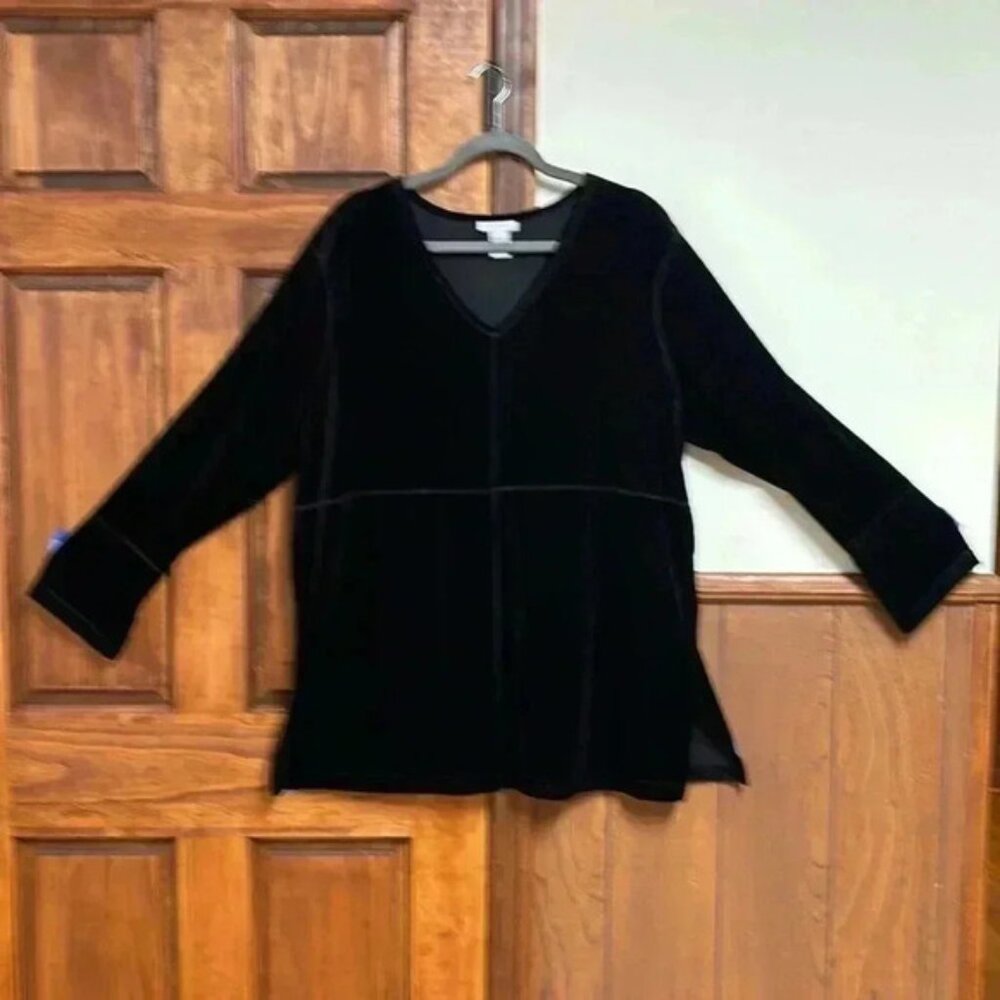 Black Velour Avenue Ladies Top Size 22/24 Women